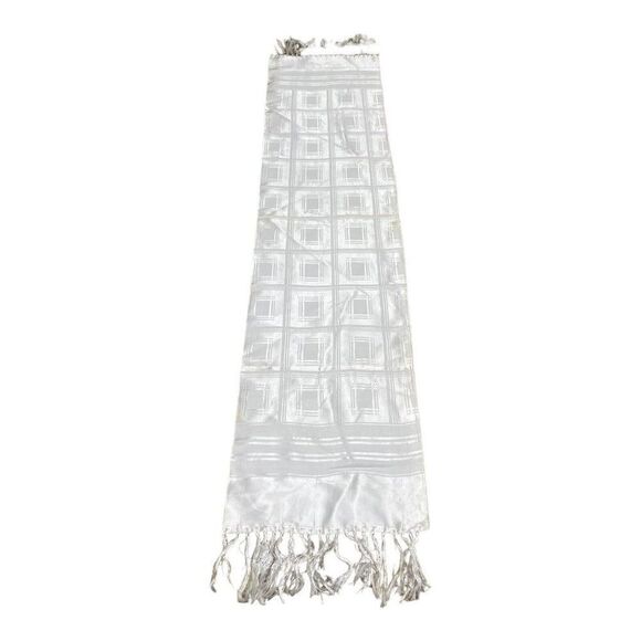 Vintage White Silk Table Runner Or Scarf Geometric Design With Fringe 9.75”x50” - Picture 1 of 6
